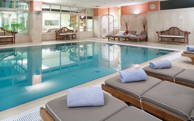 Crowne Plaza Rome St Peter's 4*