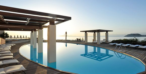 Sea Side Resort & Spa 5*