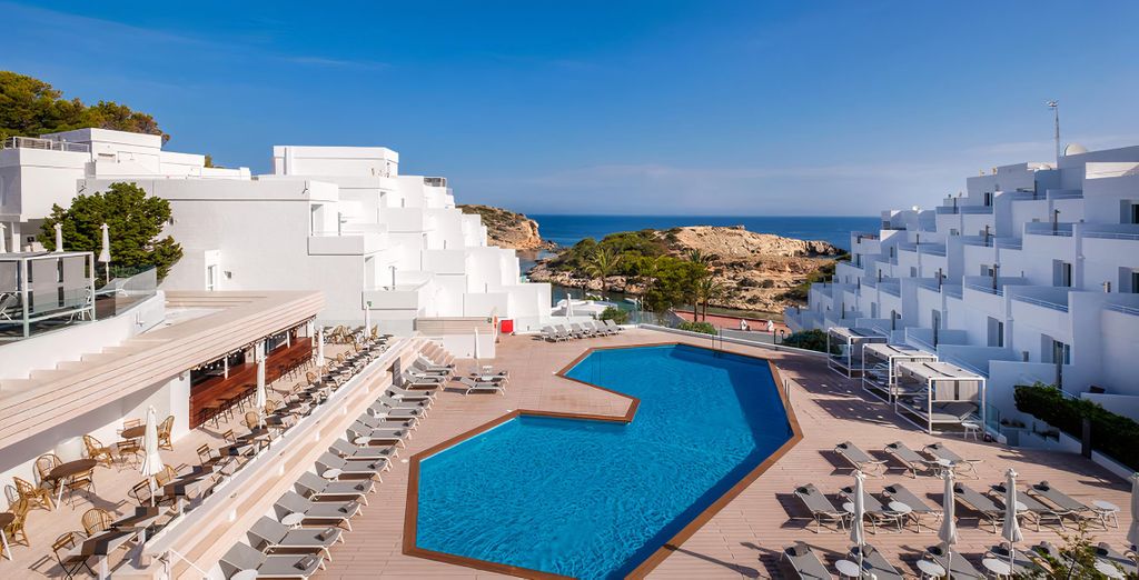 Hotel Barcel&oacute; Portinatx 4* Adults Only Ibiza