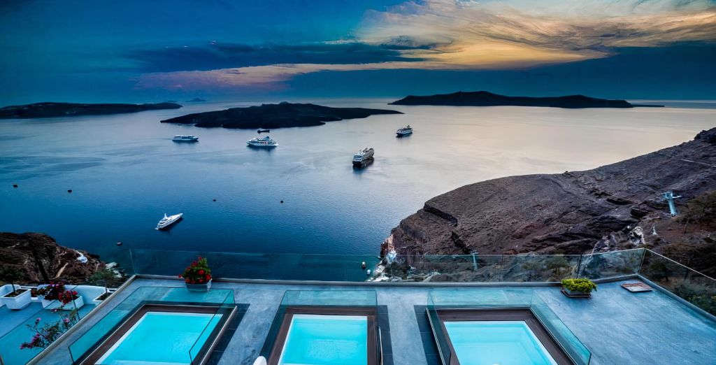 Amfora Hvar Grand Beach Resort 4*