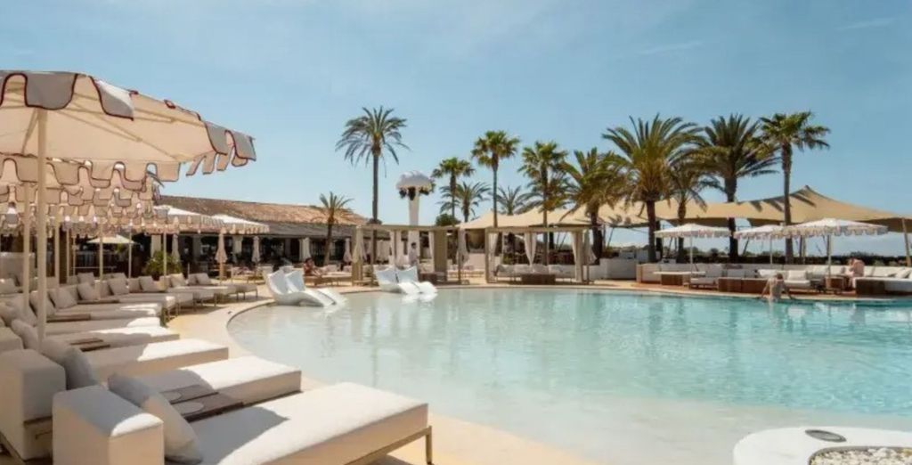 Hotel Pacha