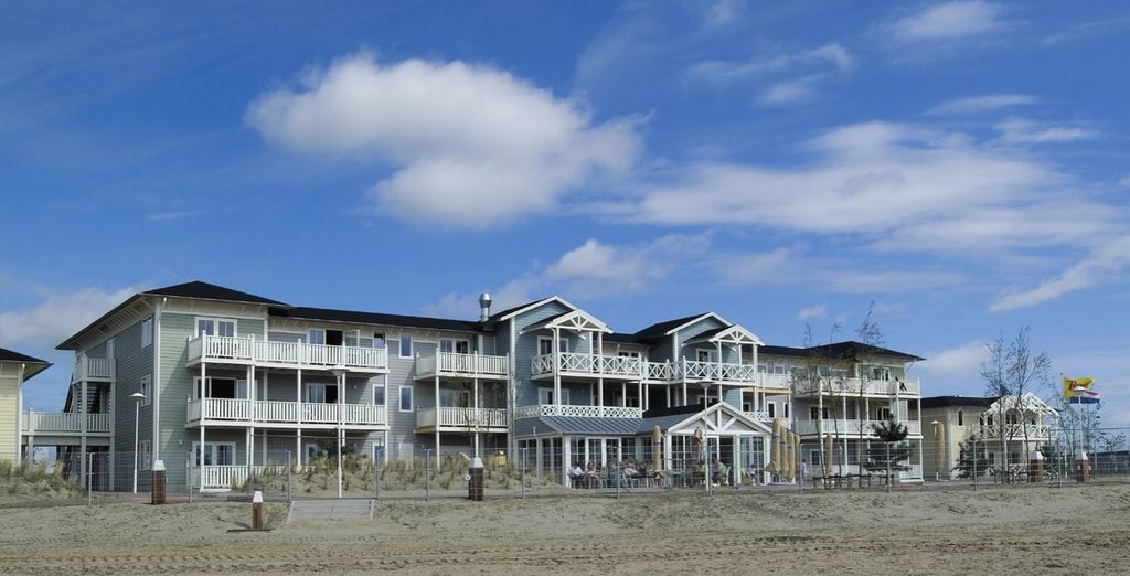 Cape Helius Beach Hotel 4* - Hellevoetsluis