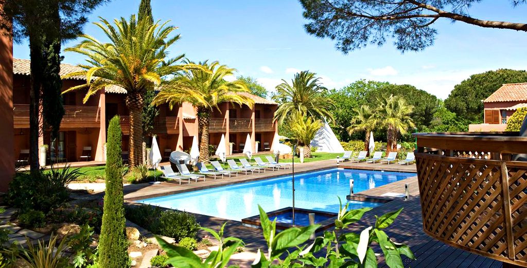 Hotel Benkiraï 4*