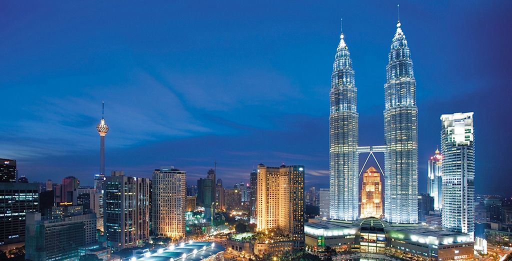 Combiné 5* : Hotel Stripes Kuala Lumpur et Gaya Island Resort