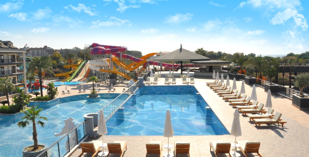 Dream World Palace 5*