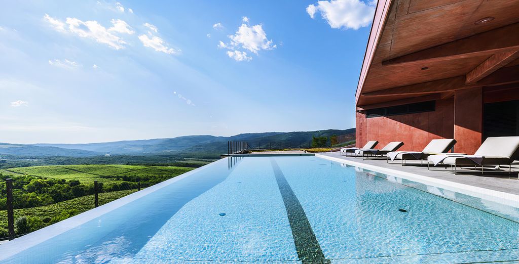 Roxanich Wine & Heritage Hotel