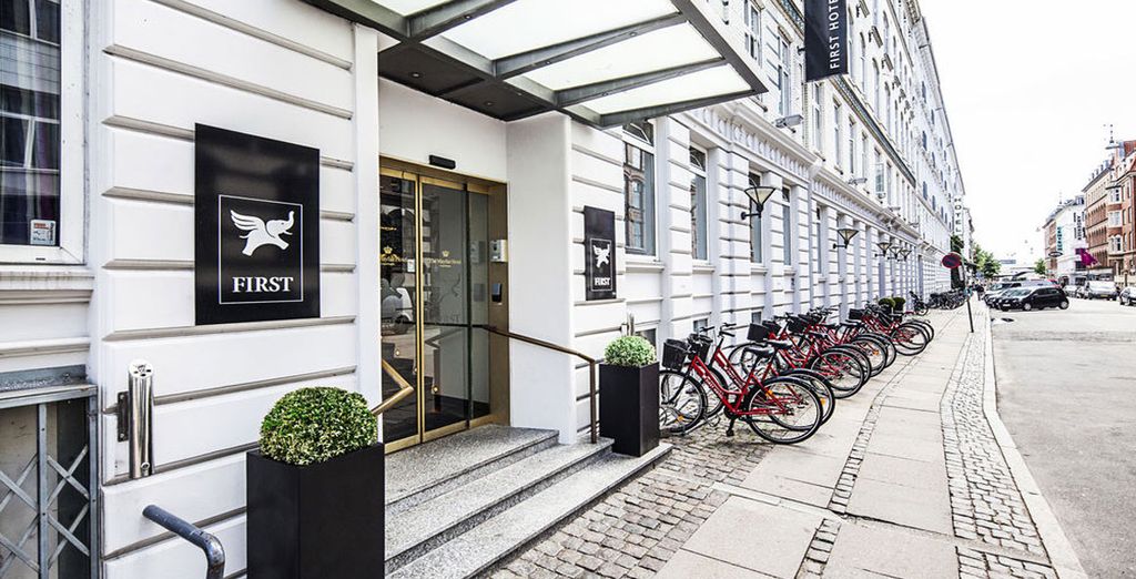 Hotel First Mayfair 4*