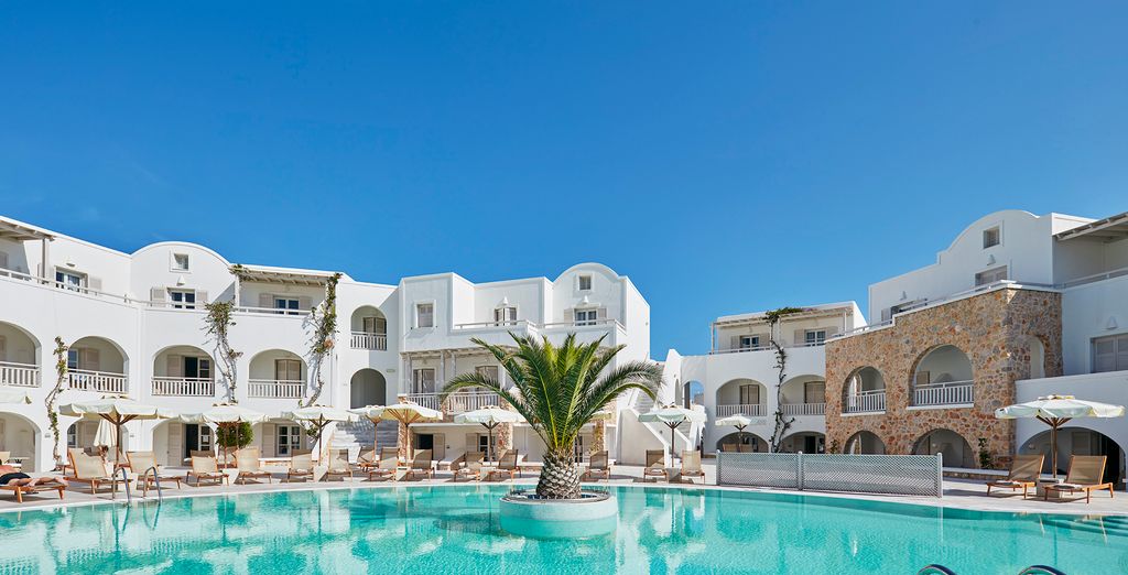 Combinado Atenas, Naxos y Santorini de 8, 10 o 13 noches