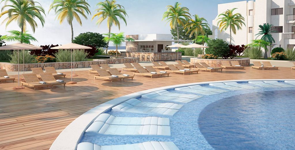 Grand Palladium White Island Resort & Spa 5*