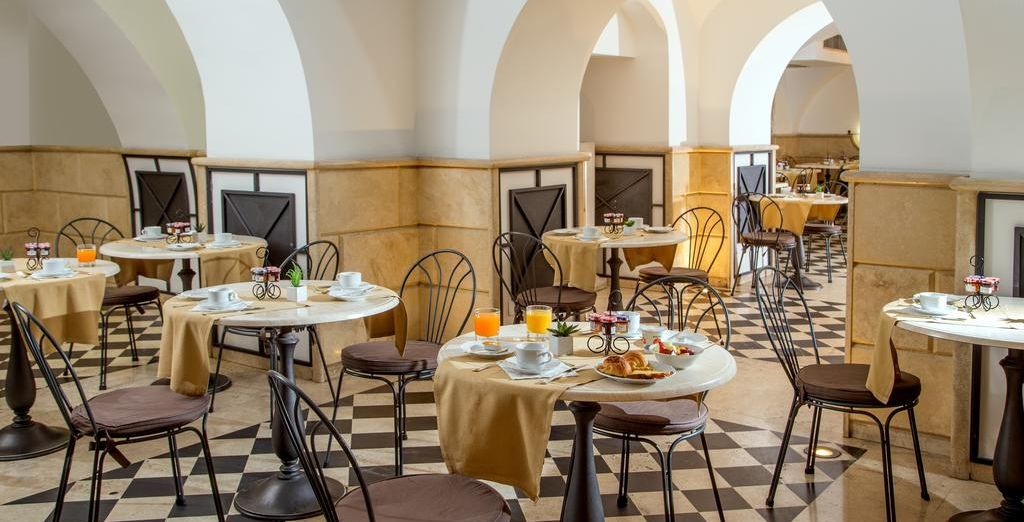 Hotel Savoy 4*