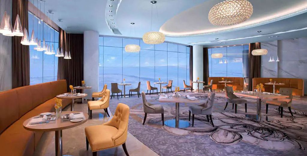Jumeirah at Etihad Towers Hotel 5*