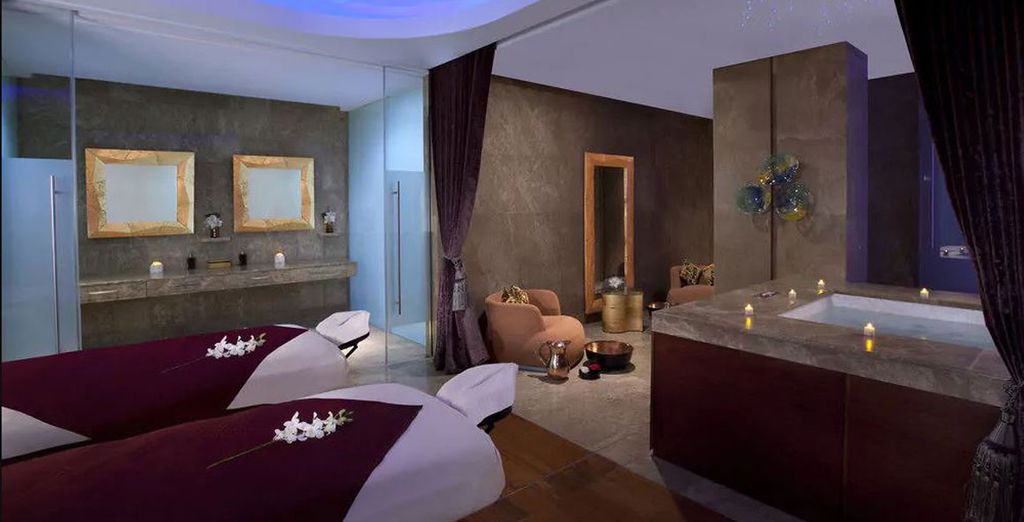 Jumeirah at Etihad Towers Hotel 5*