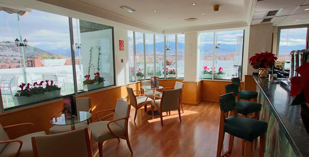 Ohtels San Antón 4*