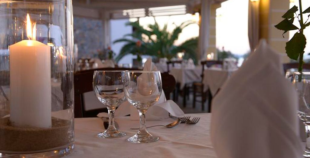 Alexander Beach 4*