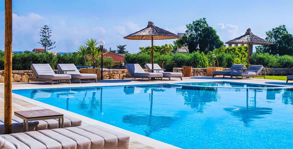 Elèa Concept Hotel & Suites 4 étoiles, piscine et jardin méditerranéen