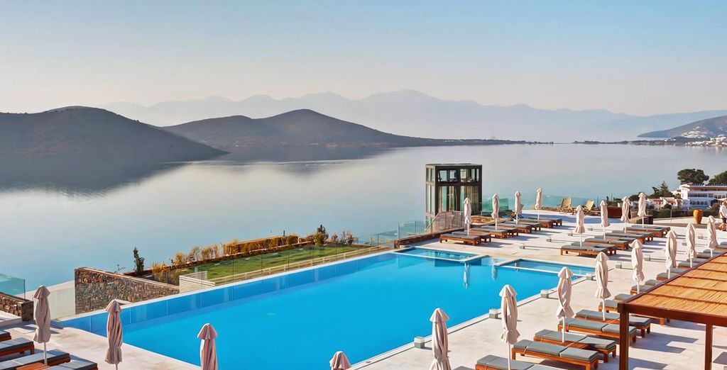 Royal Marmin Bay 5 étoiles, piscine face au golfe de Mirabello
