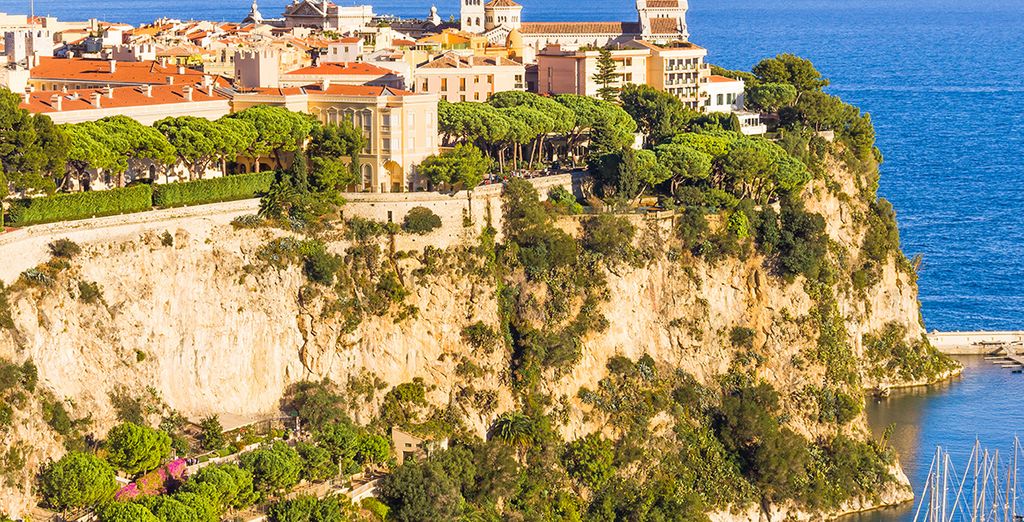 Monte Carlo Bay Hotel & Resort 4*