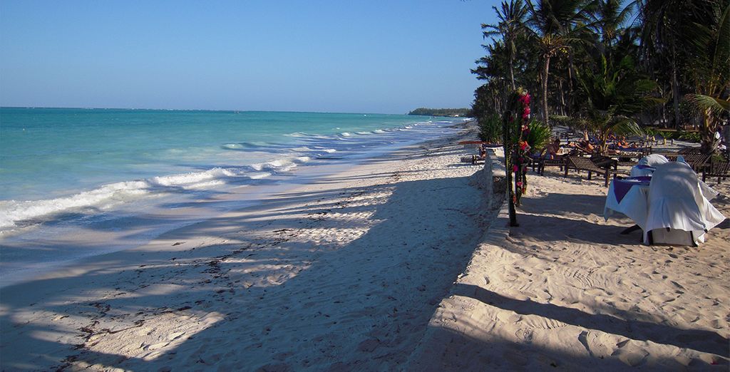 Combiné Safari et plage en 8 jours/7 nuits: Safari Tanzanie en lodges et hôtel Karafuu Beach Resort & Spa 5* à Zanzibar