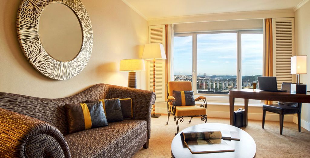 Hôtel Corinthia Lisbonne 5* et chambre tout confort offrant une vue panoramique sur Lisbonne