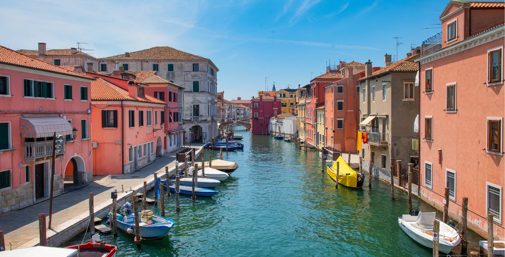 Hotel moderno sul litorale