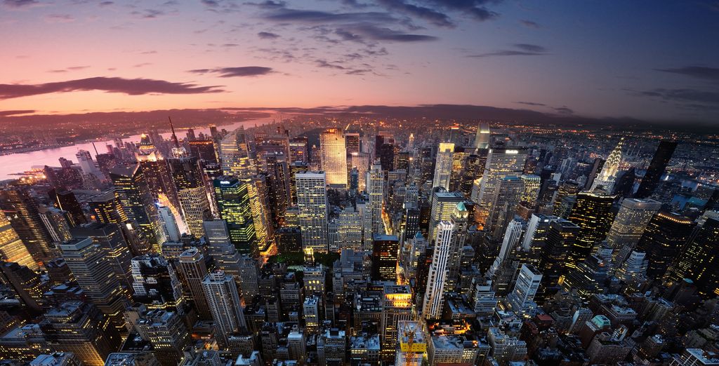Holiday Inn New York Times Square + Barcelo Maya Beach 5*