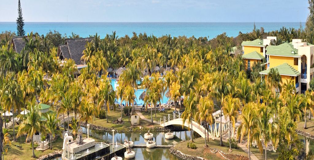 Hotel H10 Habana Panorama 4* + Melià Las Antillas 4*