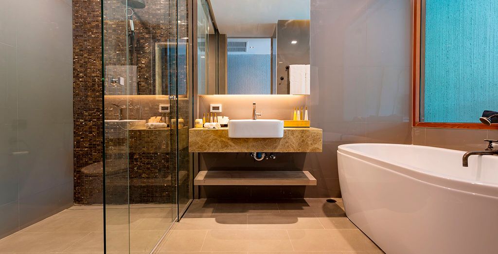Kalima Resort & Spa Phuket 5* + Kalima Resort & Villas Khao Lak 5* + estensione a Bangkok