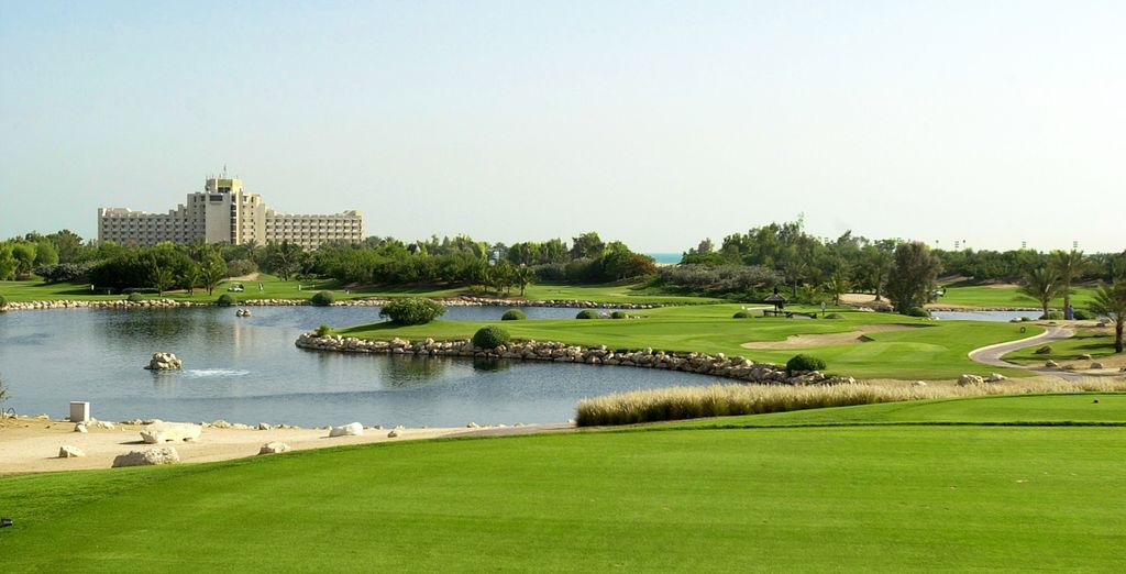 JA Palm Tree Court 5*