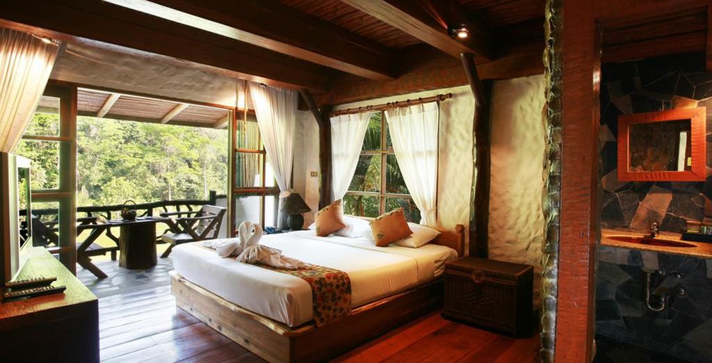 Furama Silom Hotel 4* + Mida Grande Resort Phuket 5* + Le Méridien Khao Lak Resort & Spa 5* + Kuraburi Greenview Resort 