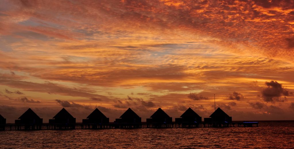 Mercure Maldives Kooddoo Resort 4*