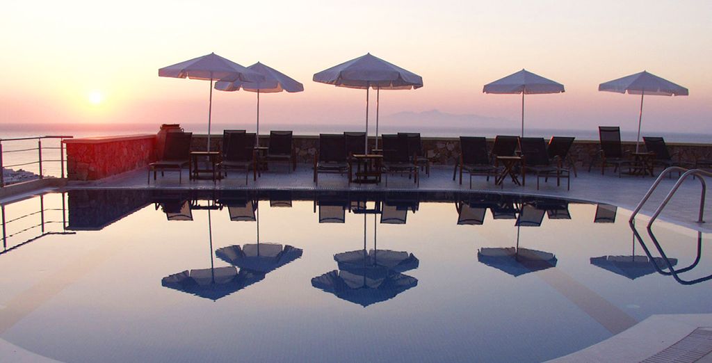 Epavlis Hotel 4*