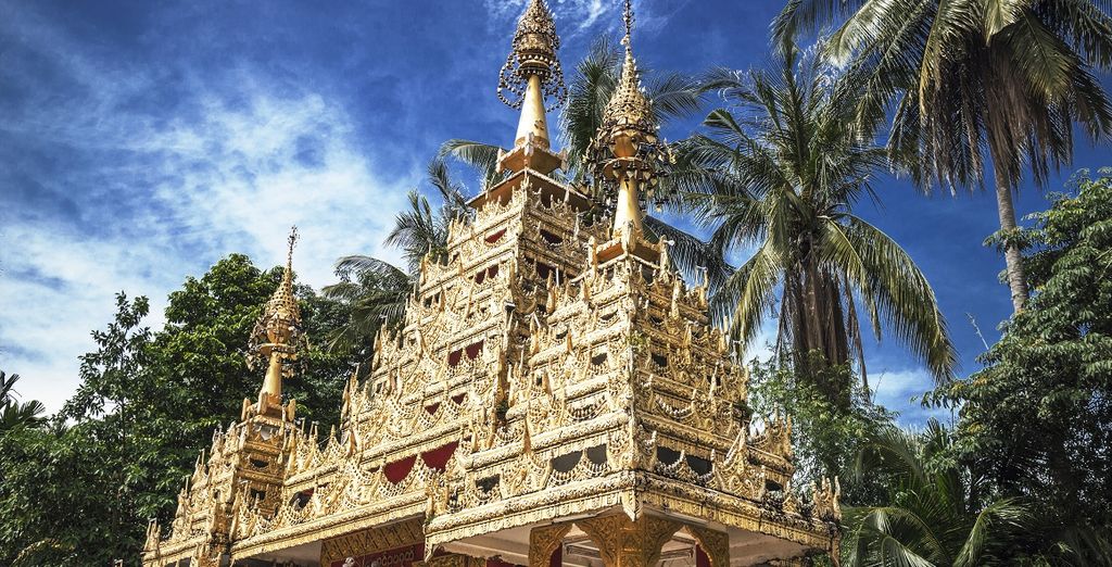 Oasia Suites Kuala Lumpur 4* + Royale Chulan Penang 4* + Berjaya Langkawi 4*