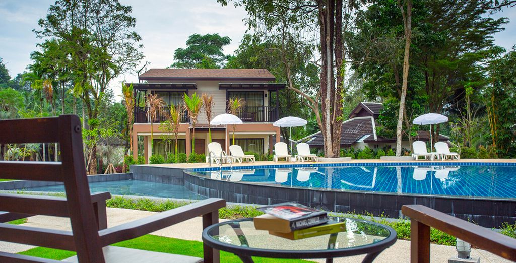 GLOW Aonang Krabi 4* + The Leaf on the Sands Khao Lak 4* + The Yama Hotel Phuket 4* 