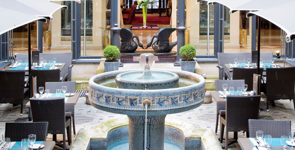 Hotel California Champs-Elysées 4*