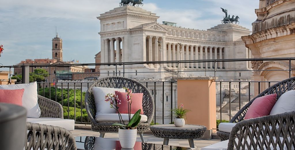 Hotel NH Collection Roma Fori Imperiali 5*