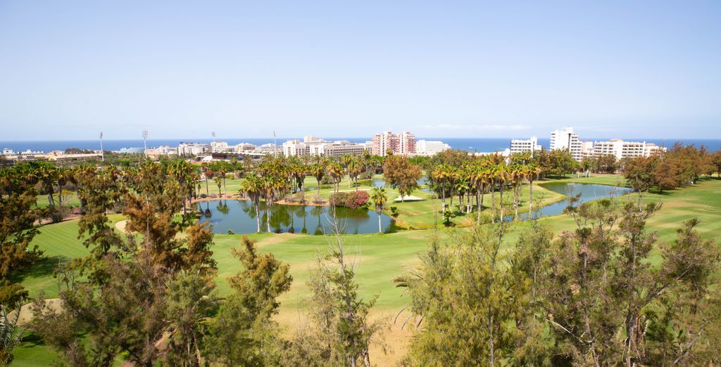 Gara Suites Golf & Spa 4*
