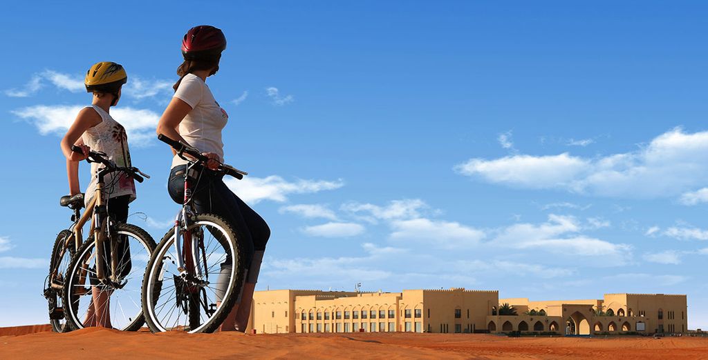 Tilal Liwa Resort 4* + Al Raha Beach Hotel 5* 