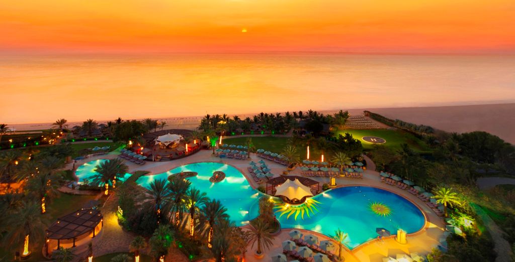 Le Meridien Al Aqah Beach Resort 5*