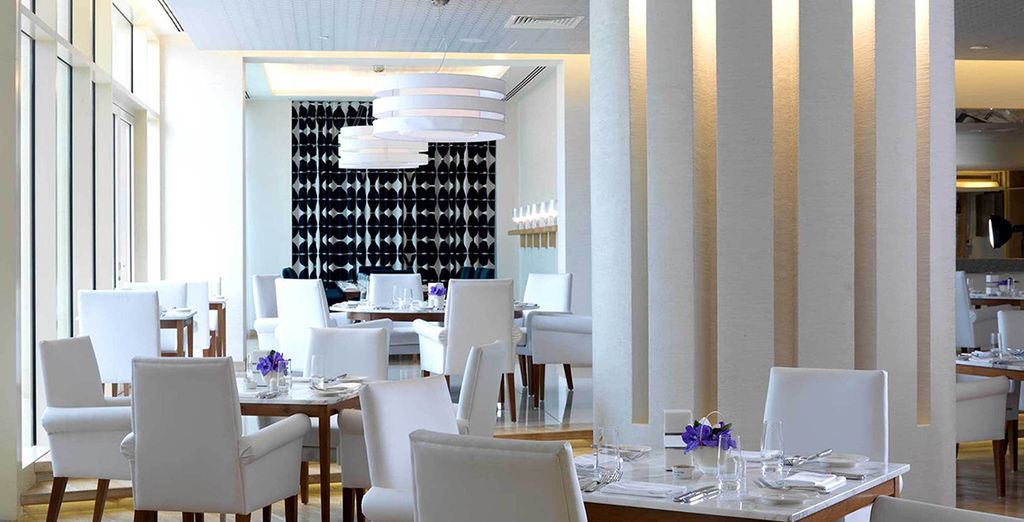 Raffles Hotel Dubai 5*