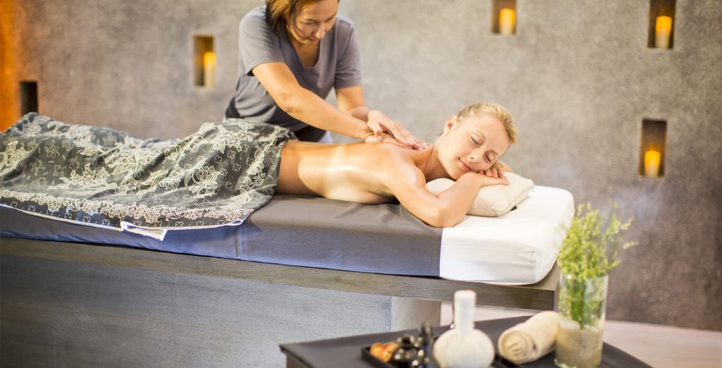 Galleria 12 Bangkok Hotel by Compass Hospitality 4* + X2 Koh Samui Resort 5*