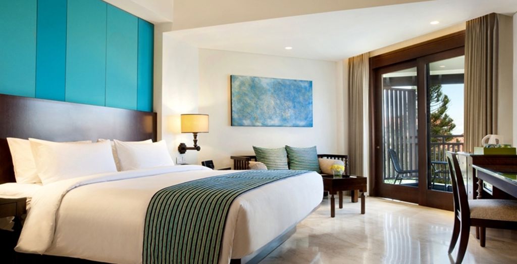 SenS Hotel Ubud & Spa 4* + Mahagiri Resort Nusa Lembongan 4* + Holiday Inn Resort Bali Benoa 5*