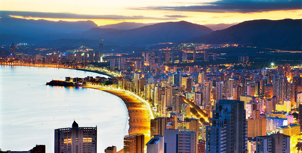 Marconfort Benidorm Suites 4*