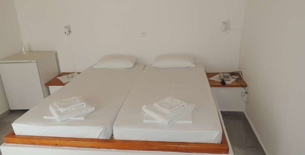 Surfing Beach Village Paros
