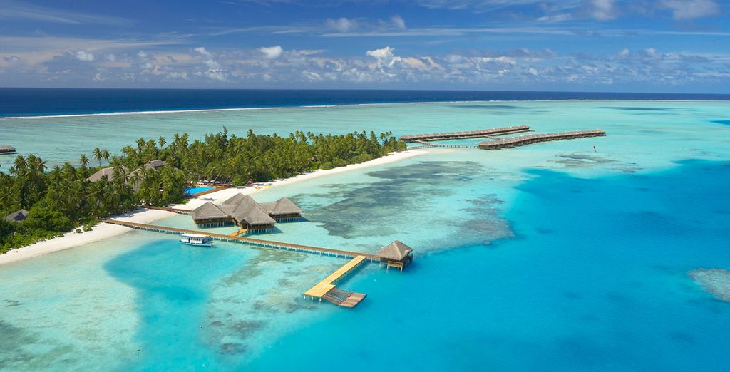 Combinato Dubai (Movenpick Hotel & Appartments) + Maldive (Medhufushi) 