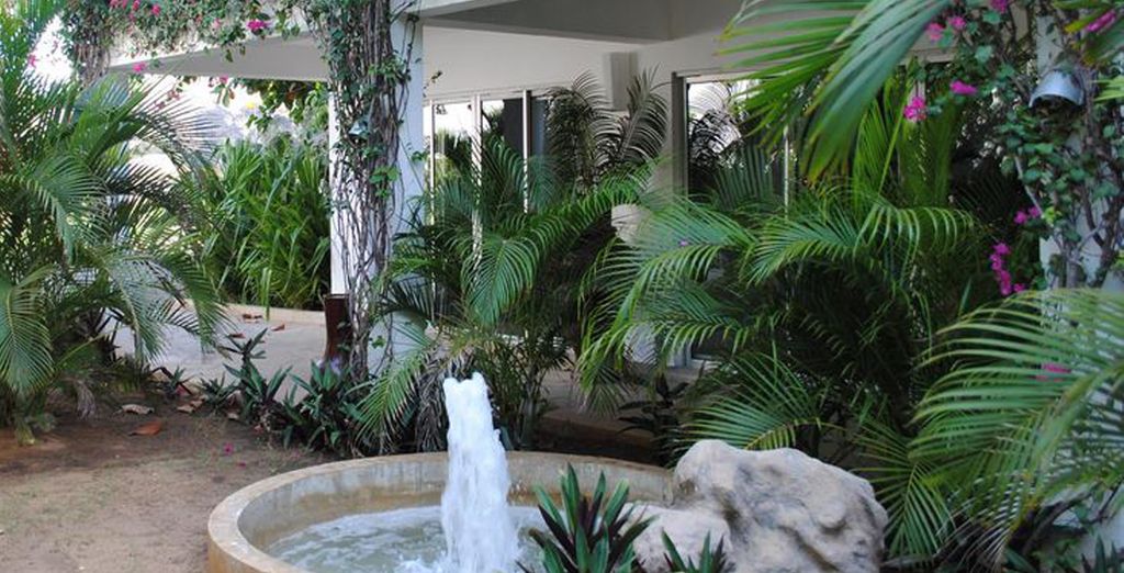 Lawford's Resort 4* + Safari