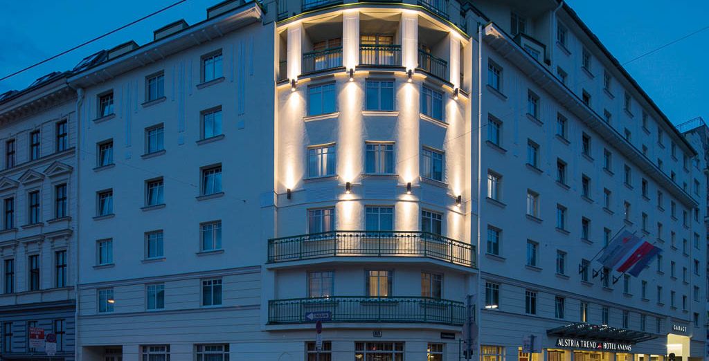 Hotel Ananas Trend 4*