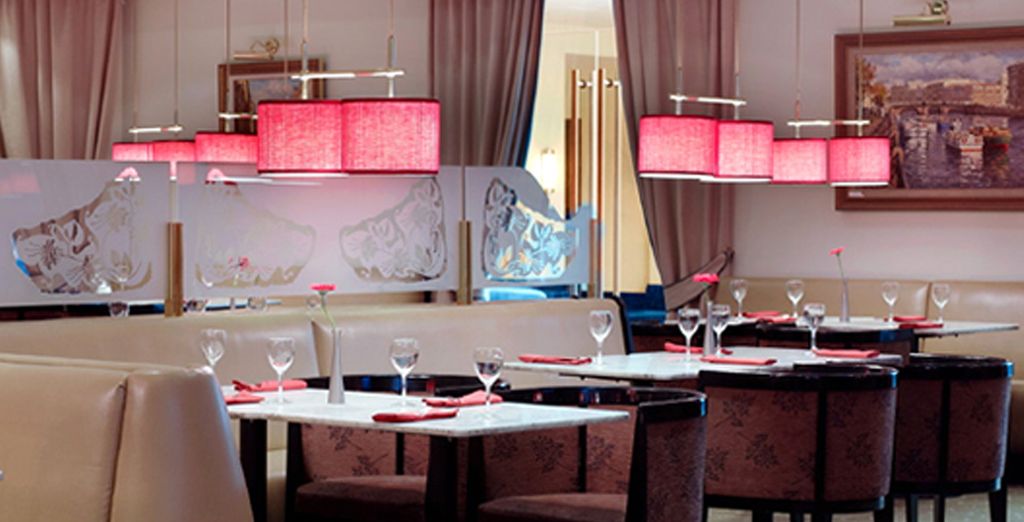 Hotel Corinthia Saint Petersburg 5*