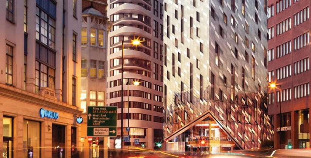 M by Montcalm