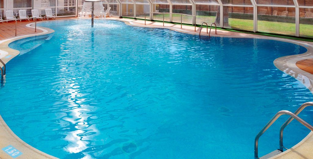 Hotel Oasis Park & Spa 4*
