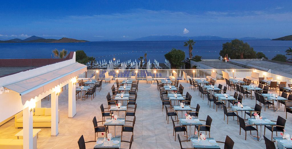 Petunya Beach Resort 4*